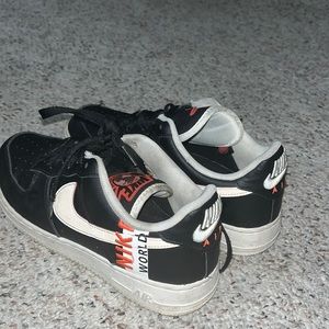 Authenticity Guarantee
BRAND NEW MENS NIKE AIR FORCE 1 '07 LV8 WW CK6924 001